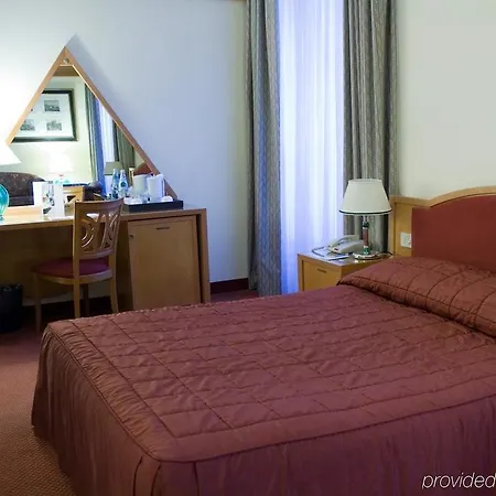 Nh Collection Touring Hotel