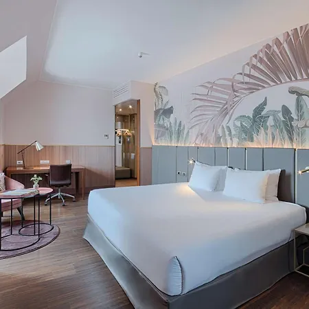 Nh Collection Touring Hotel 4*
