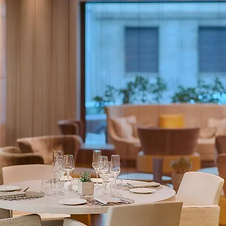 Nh Touring Hotel Milano