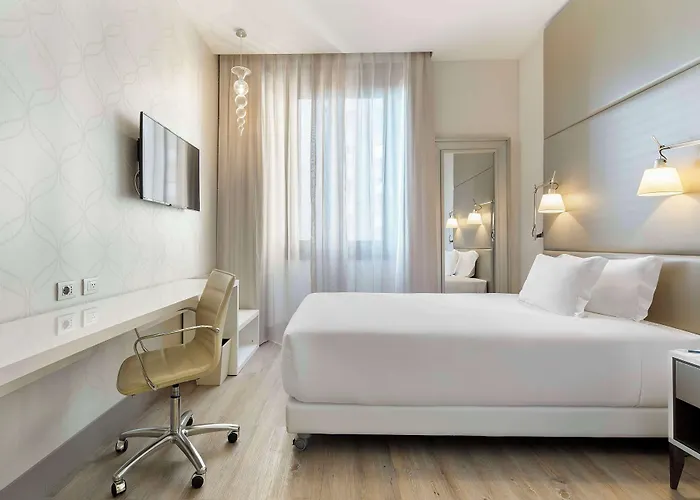 Nh Collection Touring Hotel 4*