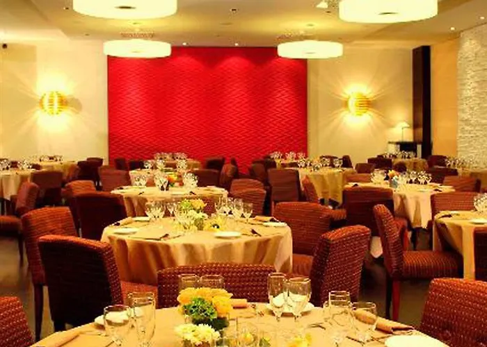 Hotel Nh Collection Touring Mediolan